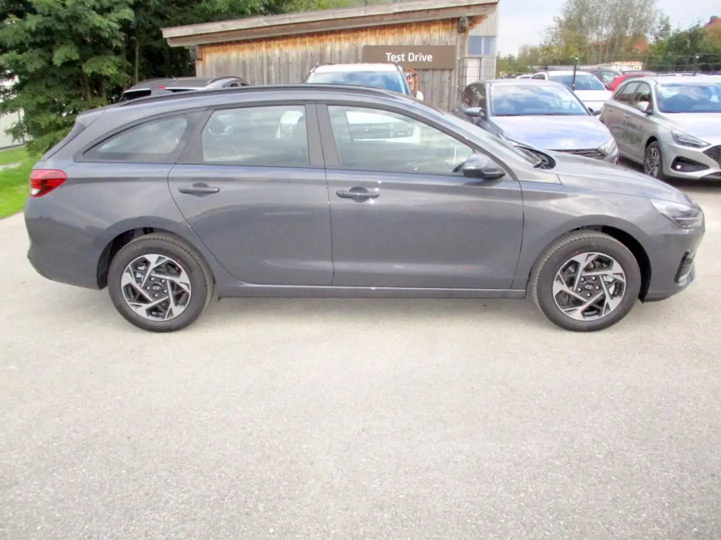 Hyundai i30 Kombi - PD GO 1.5 DPI c5kg1 Grau - 2