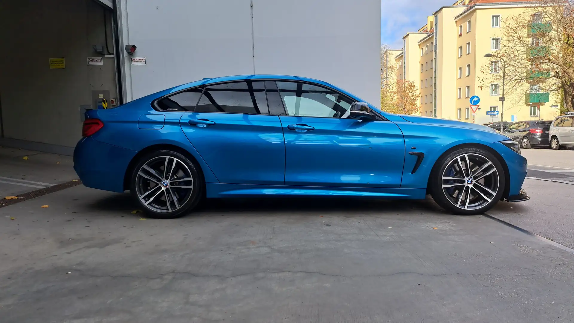 BMW 430 430d Gran Coupe M Sport Aut. M Sport Blau - 1