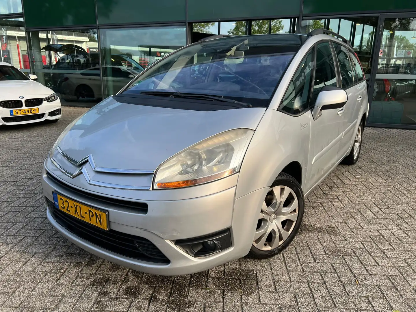 Citroen Grand C4 Picasso 1.8-16V Ambiance (7-Persoons, Airco, Inruilkoopje! Grijs - 1