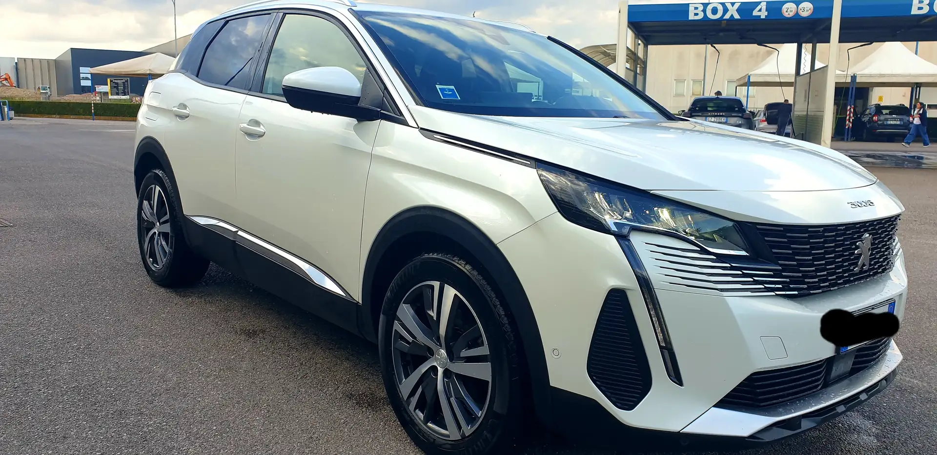 Peugeot 3008 3008 1.5 bluehdi Allure eat8 Bianco - 1