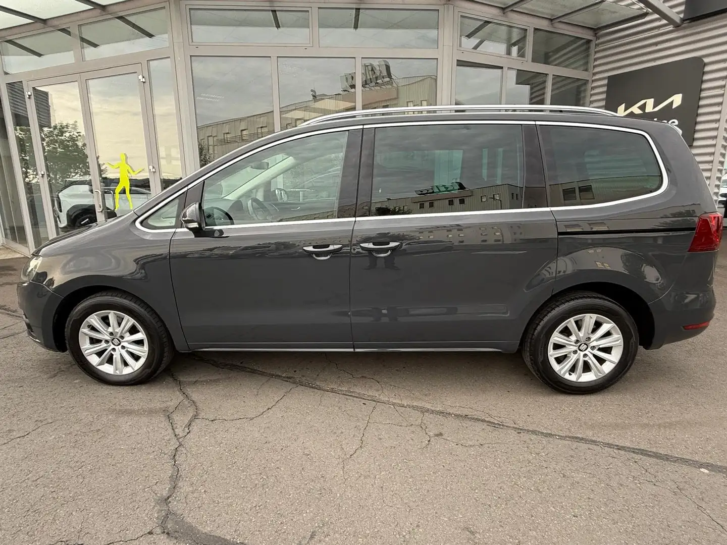 SEAT Alhambra Executive 2,0 TDI Vorsteuerabzugsberechtigt! Grau - 2