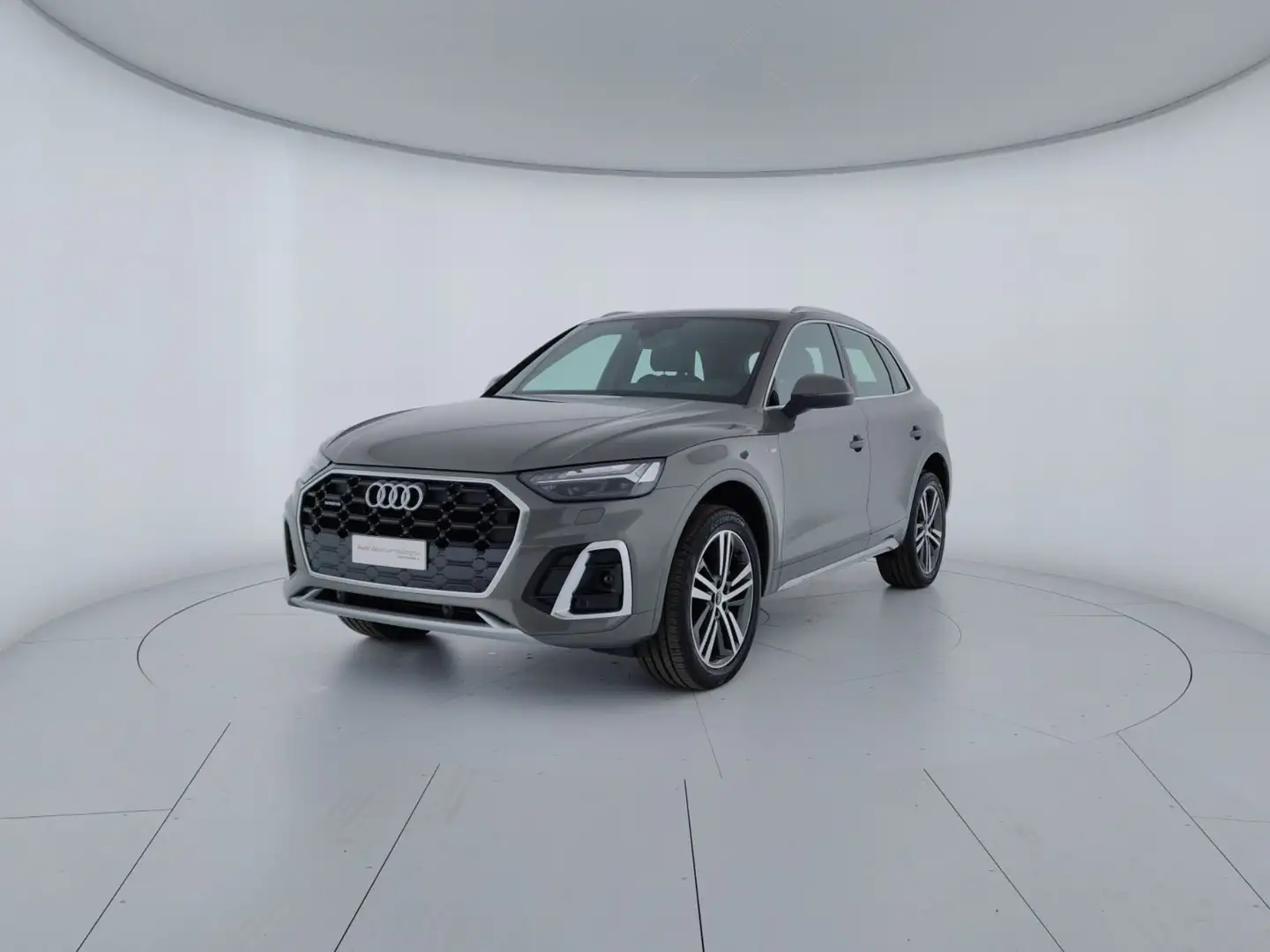 Audi Q5 40 TDI 204 CV quattro S tronic S line Plus Grigio - 1