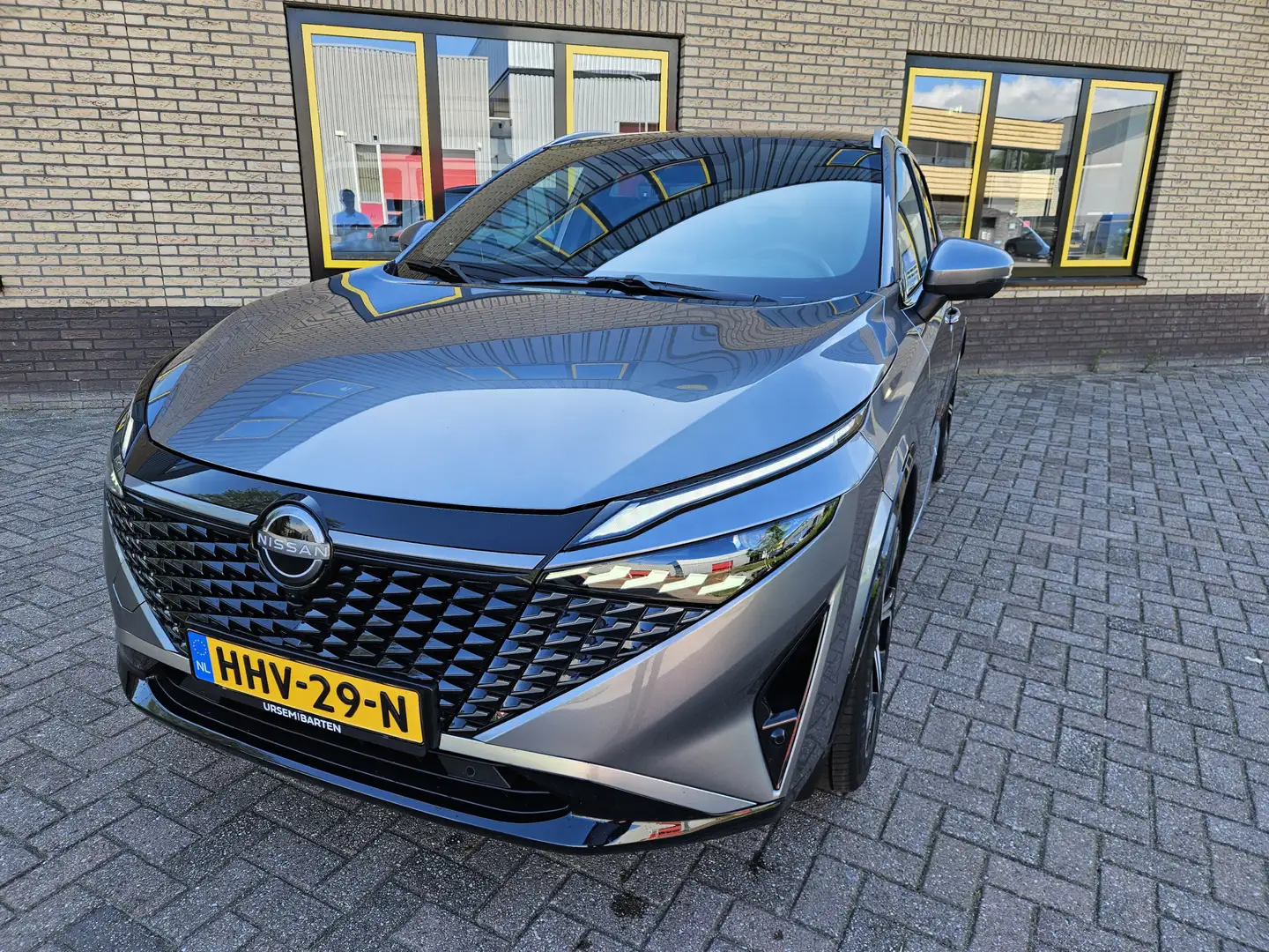Nissan Qashqai 1.3 MHEV Xtronic Tekna Plus Pano dak, nwste model. Gris - 2