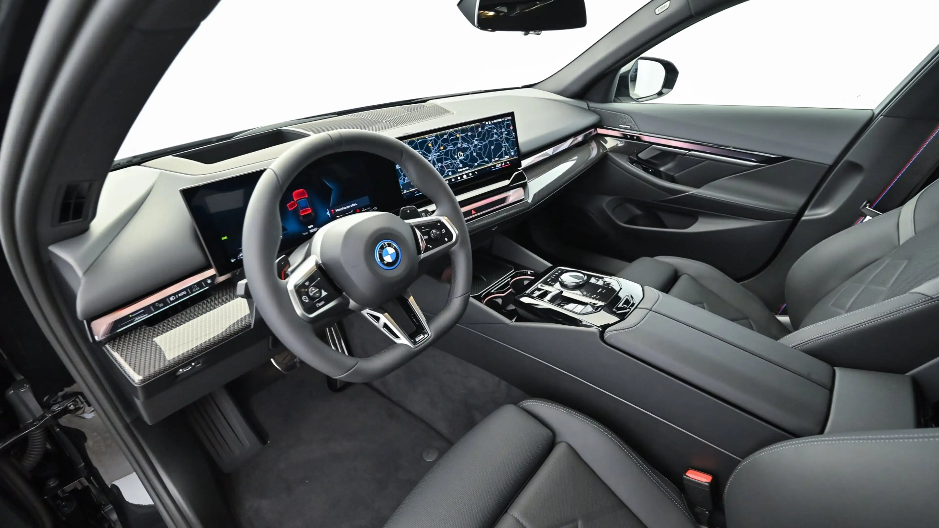 BMW 550 e xDrive M-Sportpaket Pro — photo 8