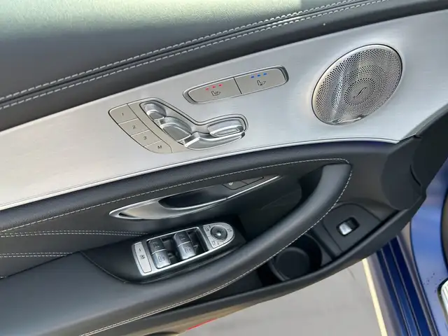 Mercedes-Benz E-Class view 12