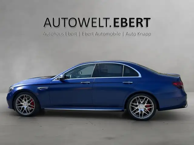 Mercedes-Benz E-Class view 2