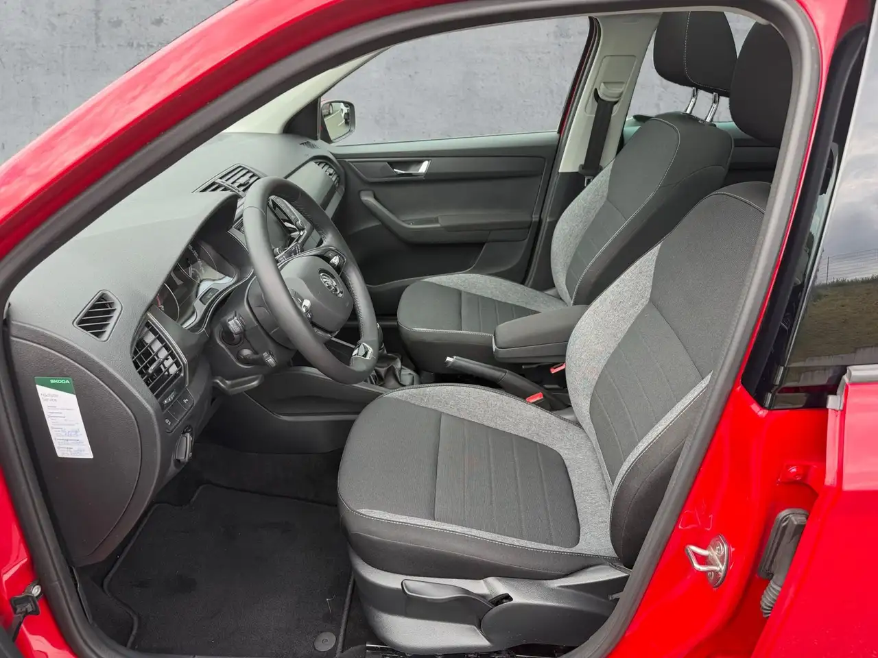 Skoda Fabia 1.0TSI DRIVE LED+NAV+APP+ACC+SHZ+2xPDC+DAB, миниатюра 12