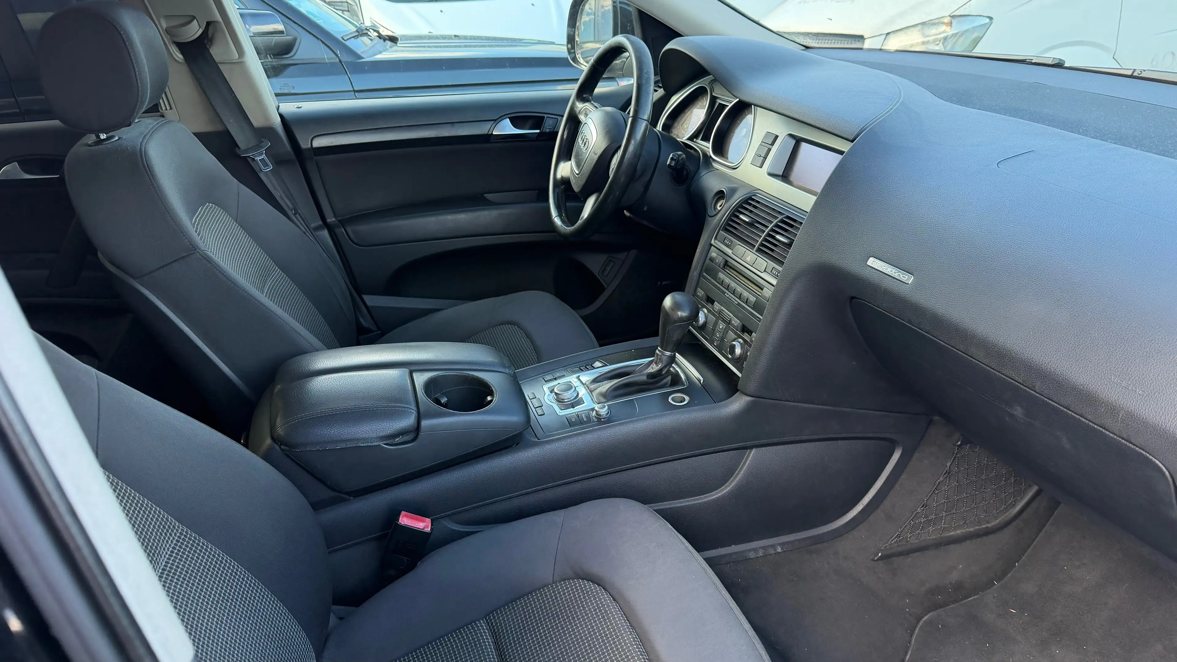 Audi Q7 3.0 TDI quattro (176kW) — photo 4