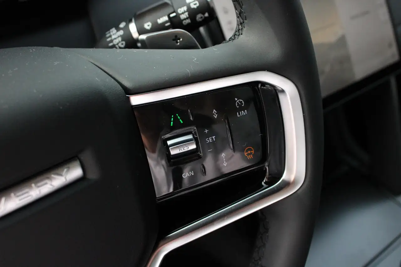 Land Rover Discovery Sport 2026 — фото 10