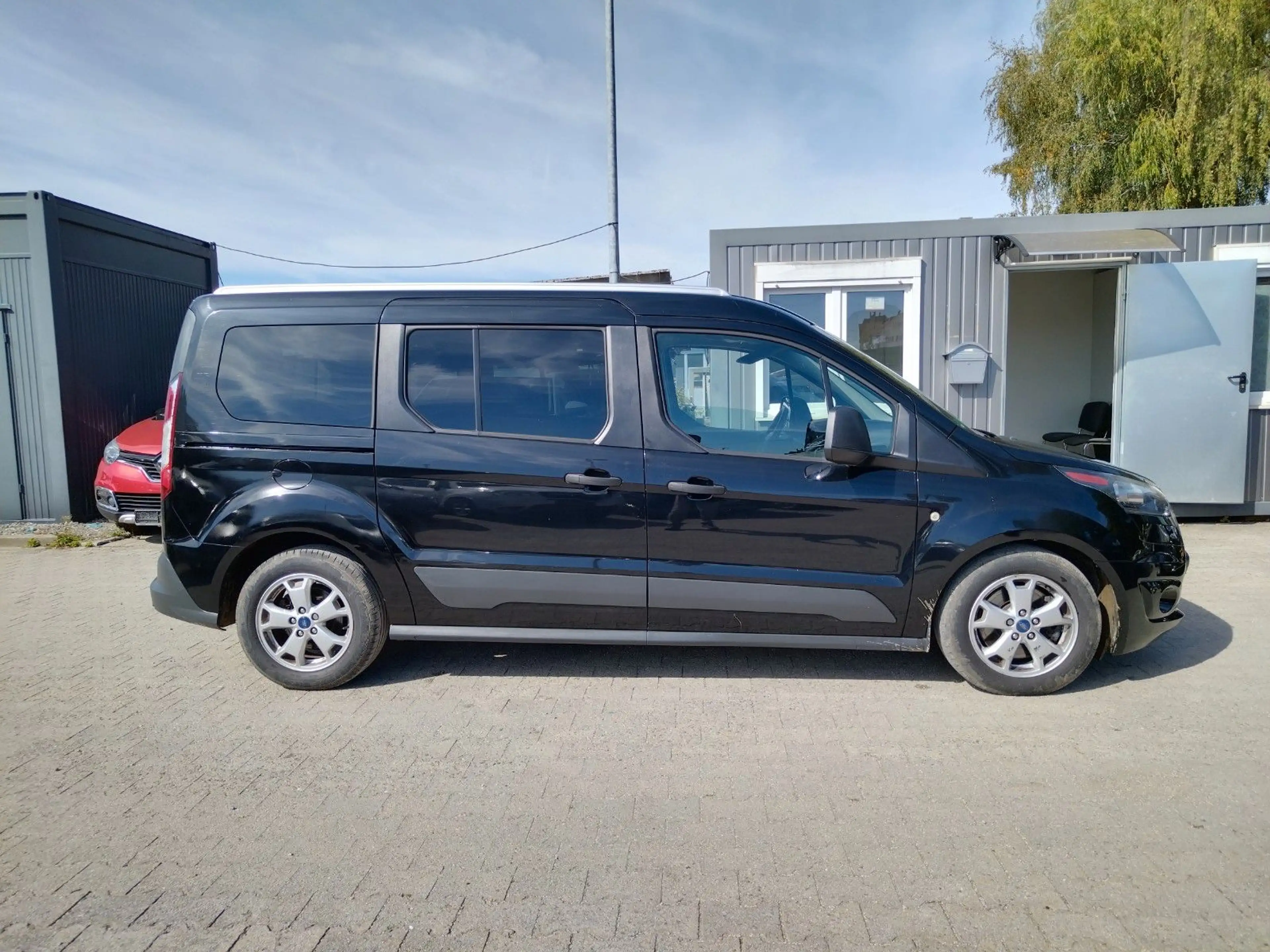 Ford Grand Tourneo Connect Trend+AUTOMATIK+KLIMA+SHZ — photo 7