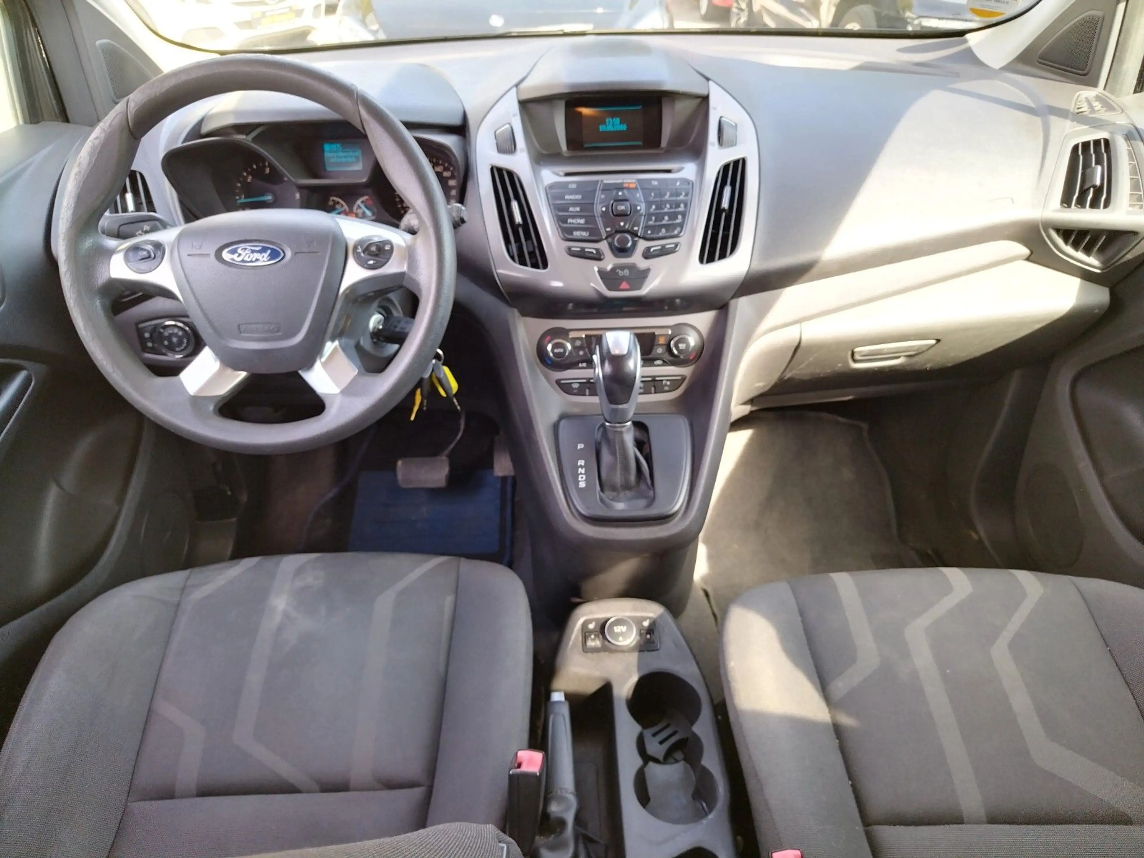 Ford Grand Tourneo Connect Trend+AUTOMATIK+KLIMA+SHZ — photo 9