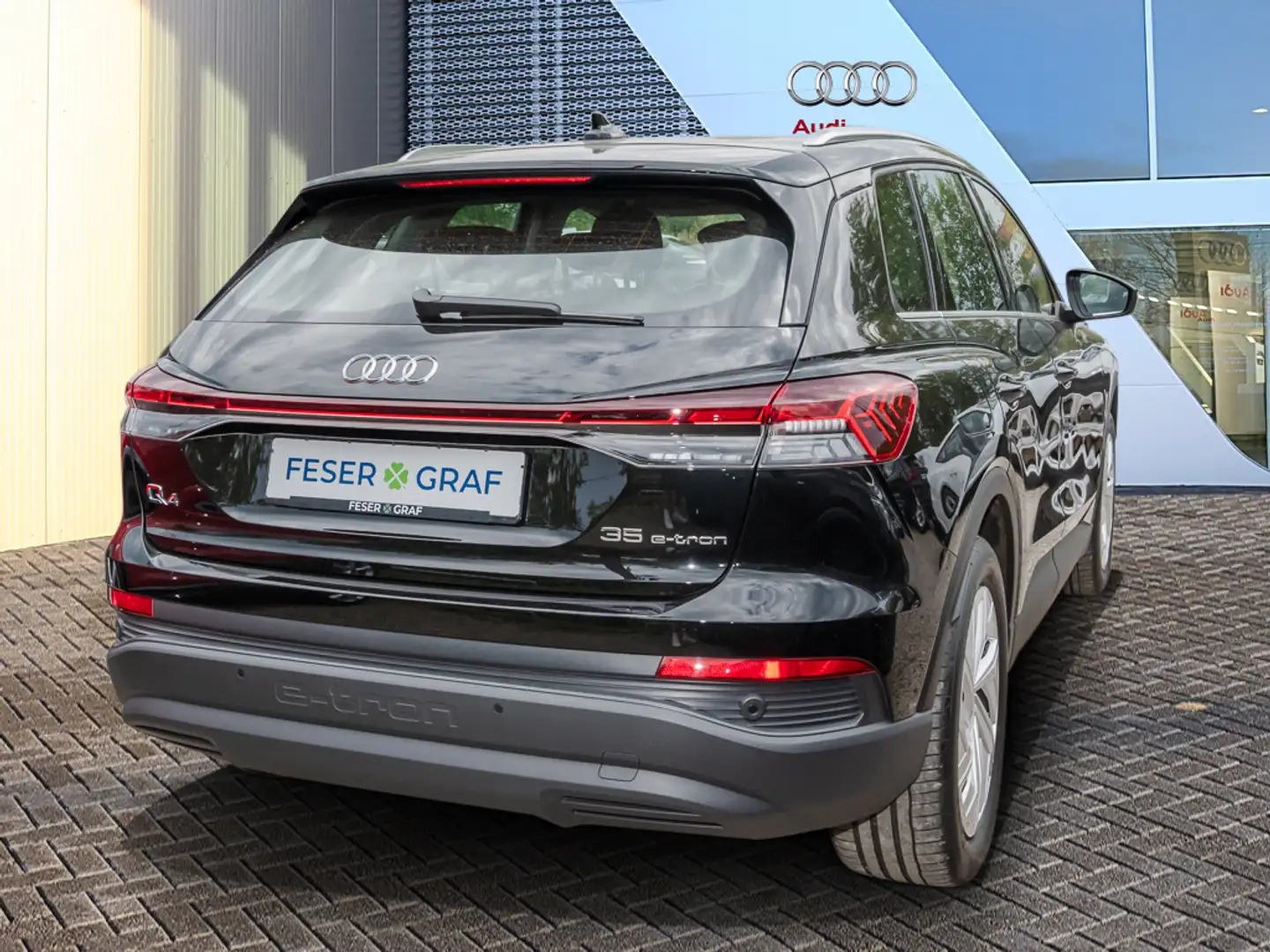 Audi Q4 e-tron 35 e-tron /LED/Bluetooth/Sitzhzg/PDC Noir - 2