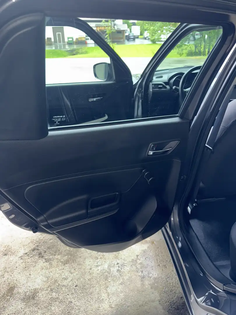 Suzuki Swift 1,2 Hybrid DualJet Allgrip Shine Grau - 2