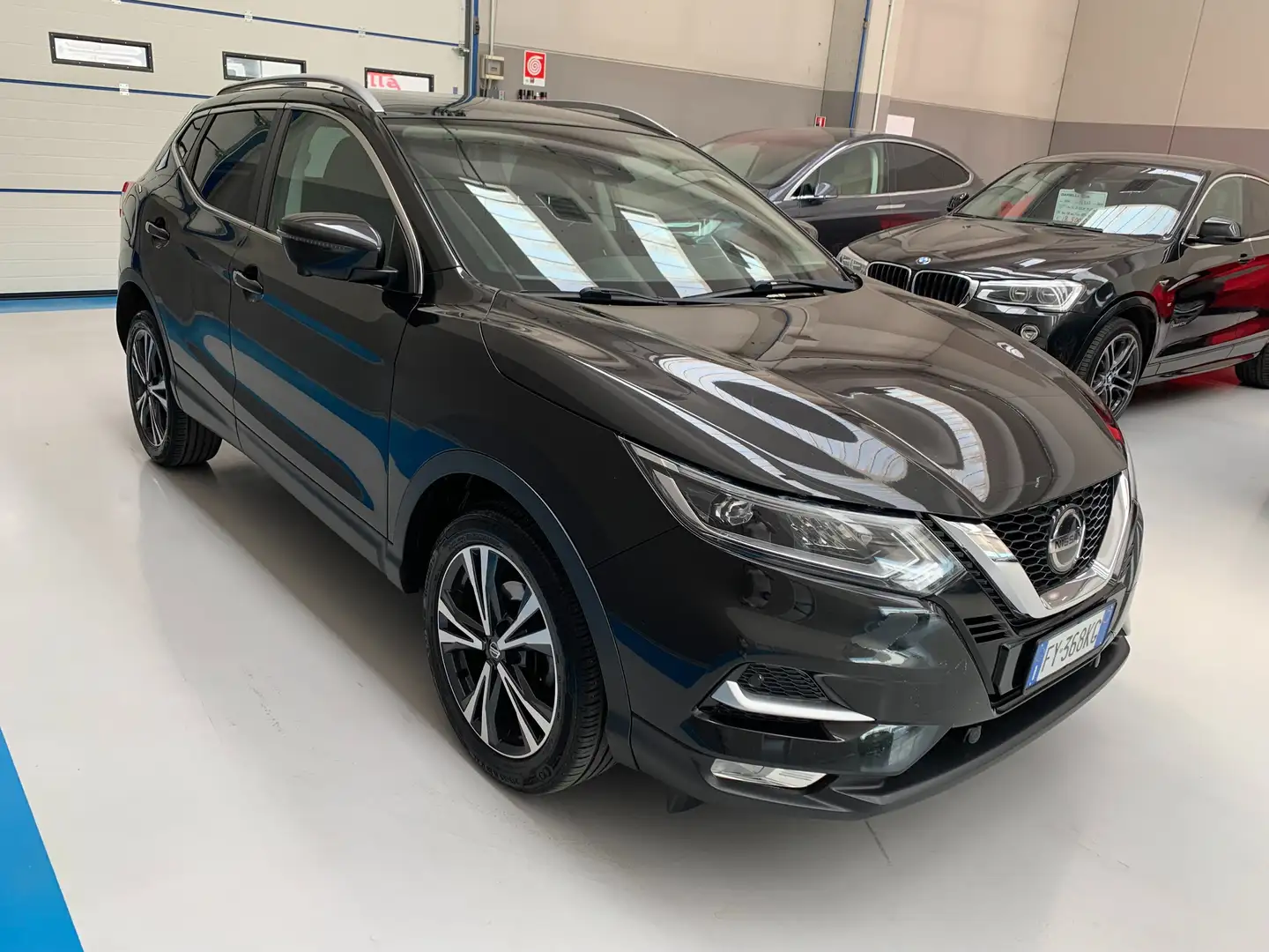 Nissan Qashqai 1.5 dCi N-Connecta Nero - 2