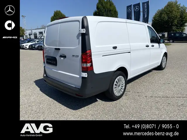 Mercedes-Benz Vito view 5