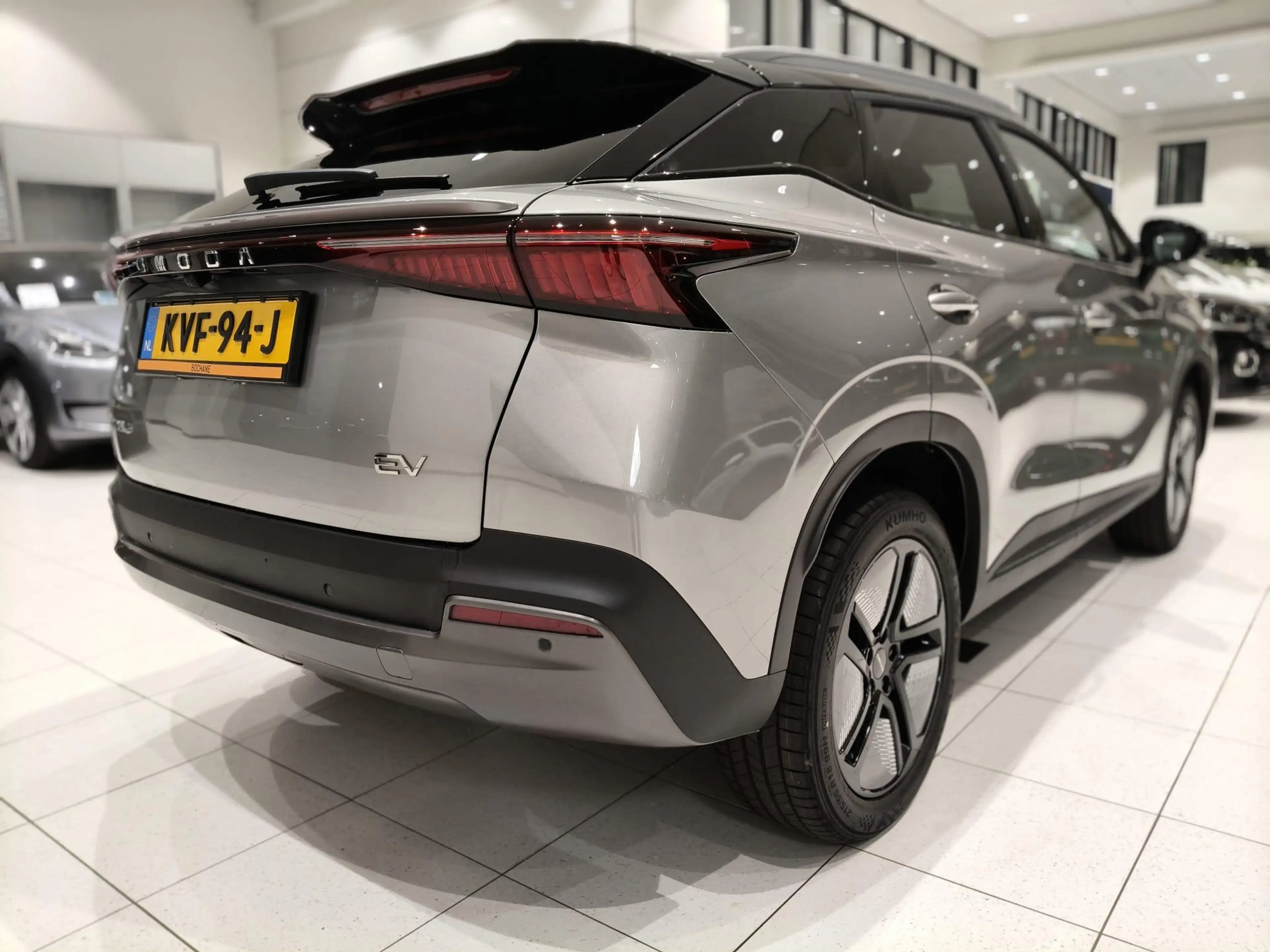 Omoda 5 EV Premium 61 kWh | Demo | Panoramadak | Stoelverw — photo 2