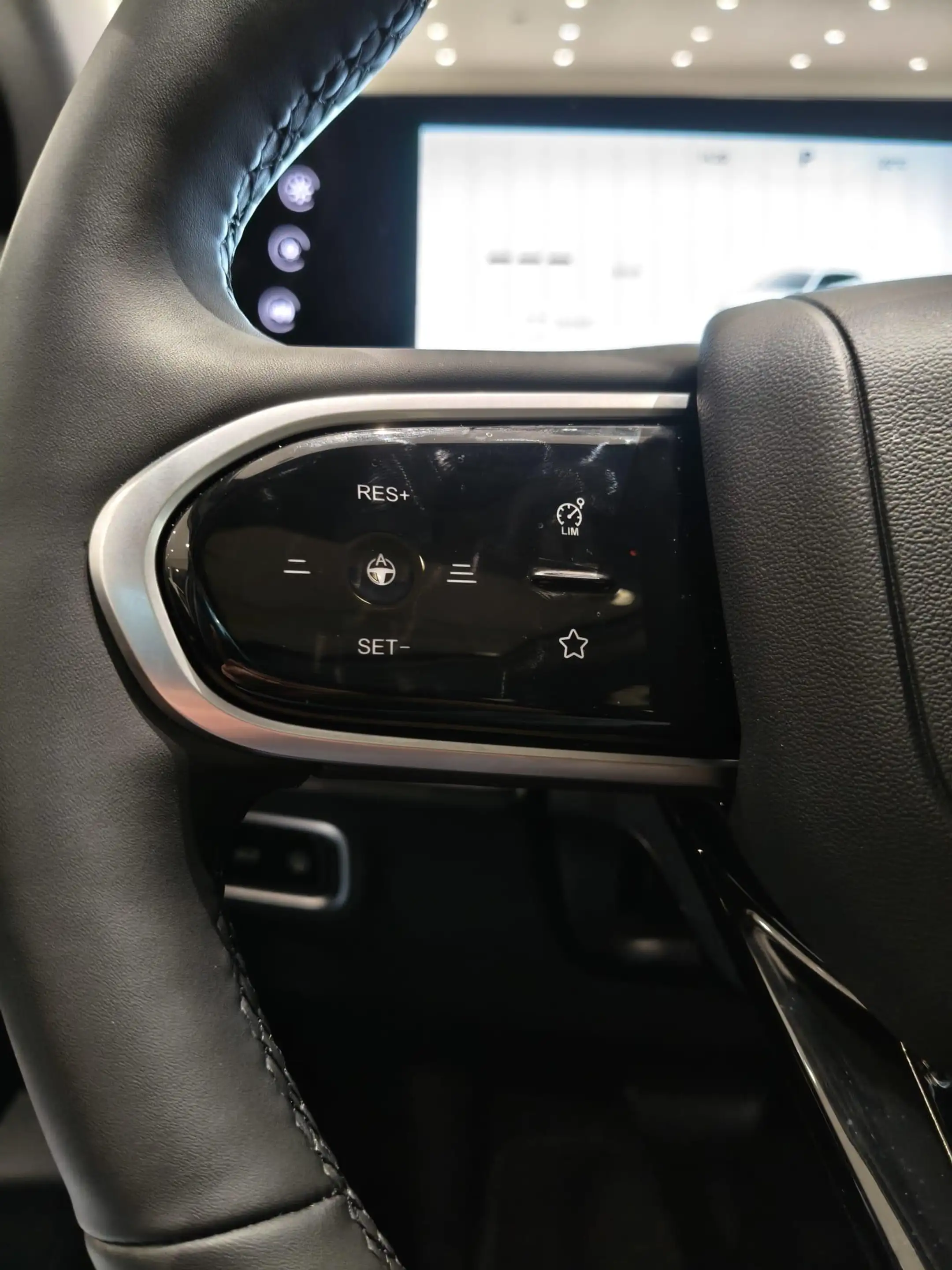 Omoda 5 EV Premium 61 kWh | Demo | Panoramadak | Stoelverw — photo 19