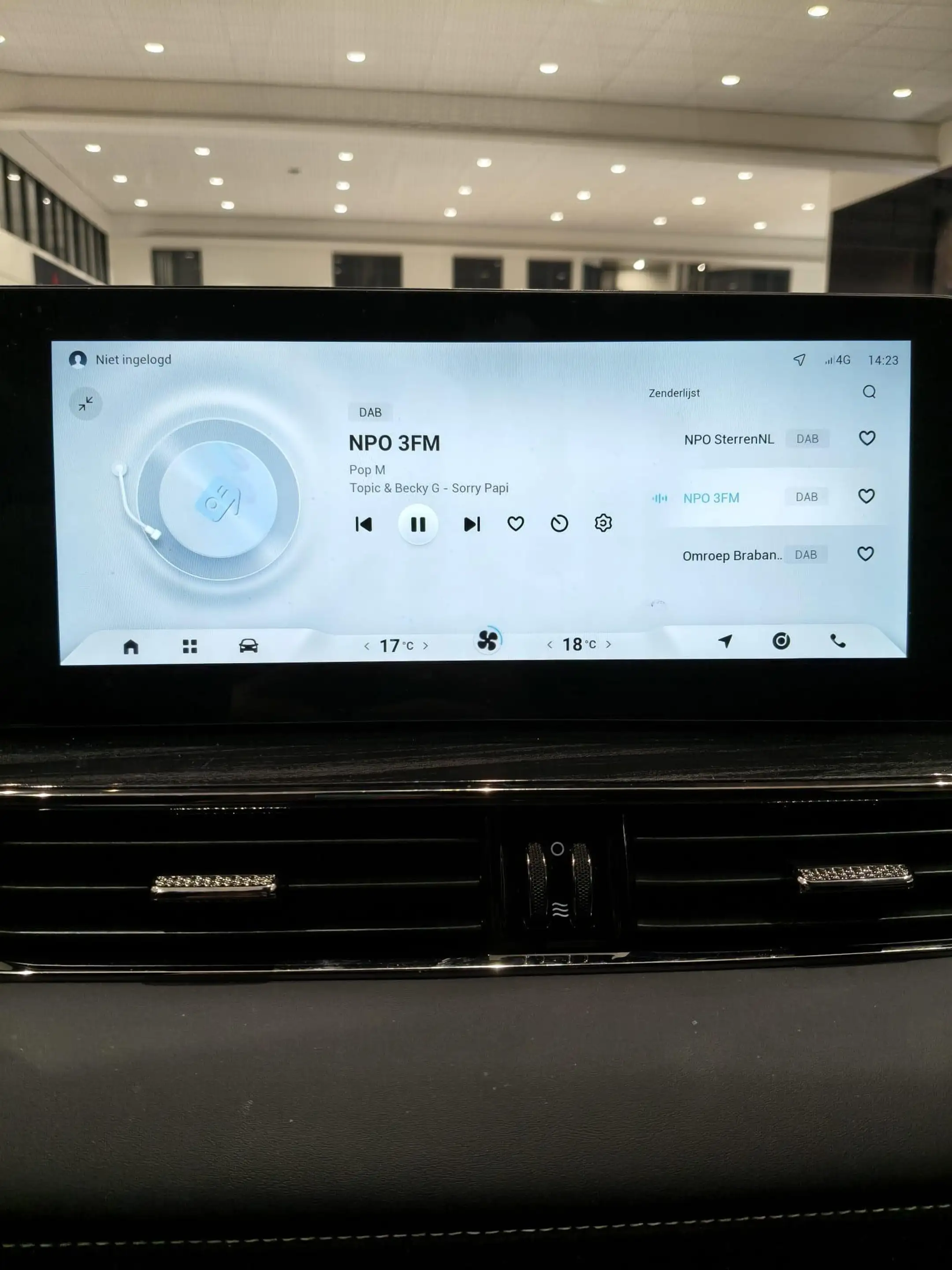 Omoda 5 EV Premium 61 kWh | Demo | Panoramadak | Stoelverw — photo 31