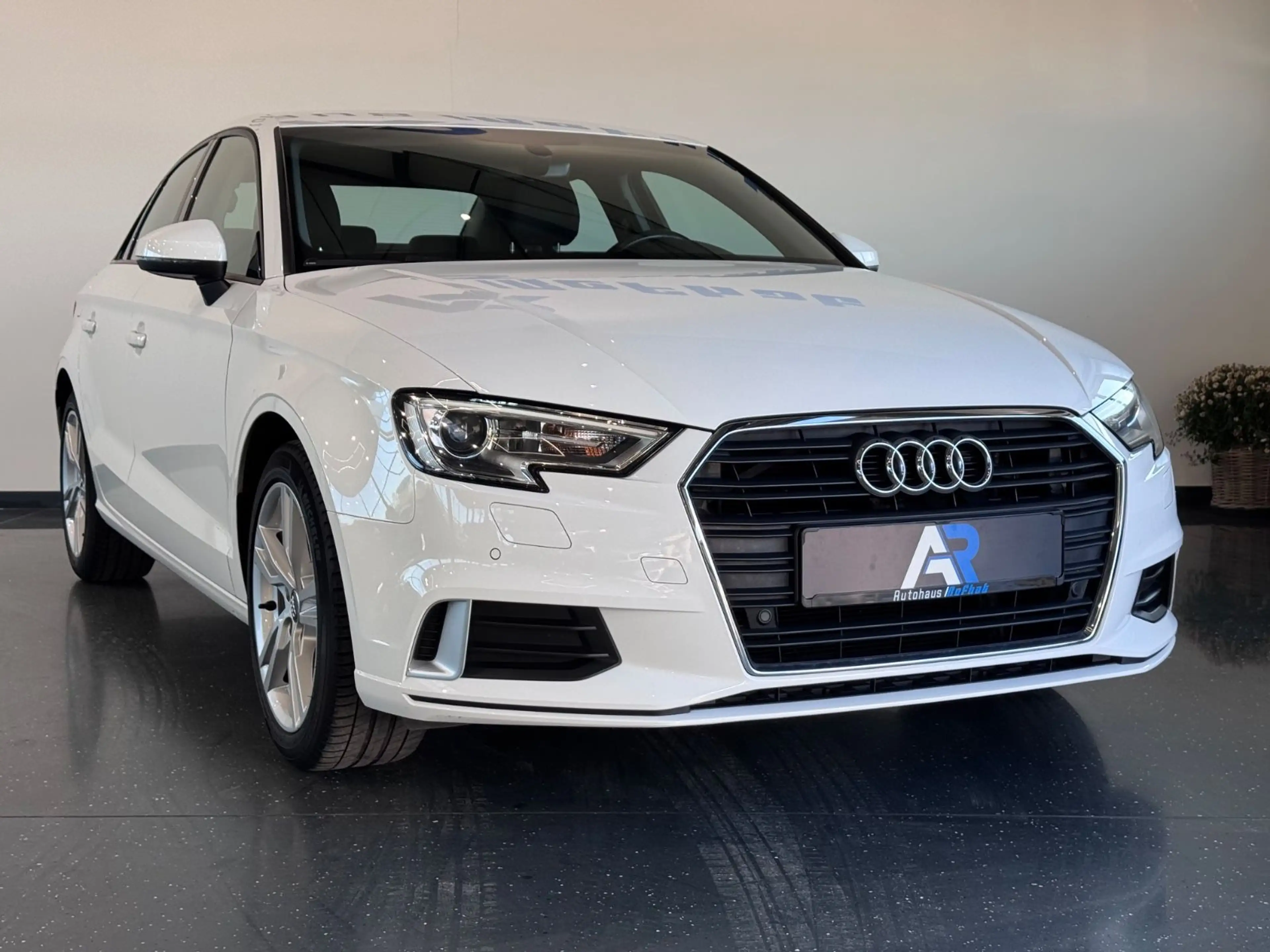 Audi A3 Limousine sport*PDC*SHZ* — photo 5