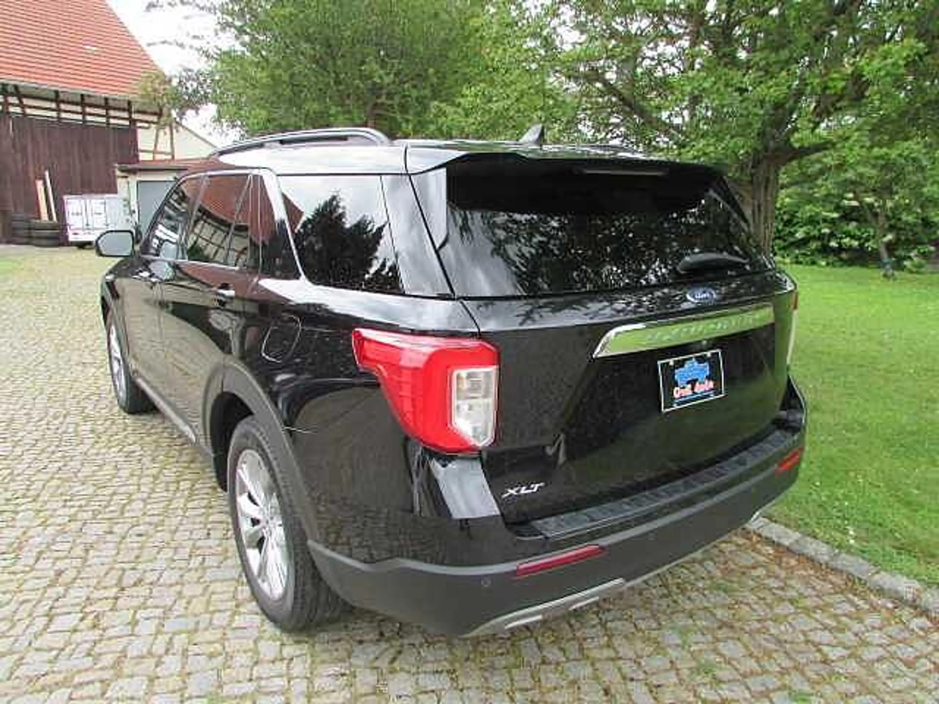 Ford Explorer 4x4 XLT  Premium Pack Leder Panorama2,3 Ecoboost — photo 7