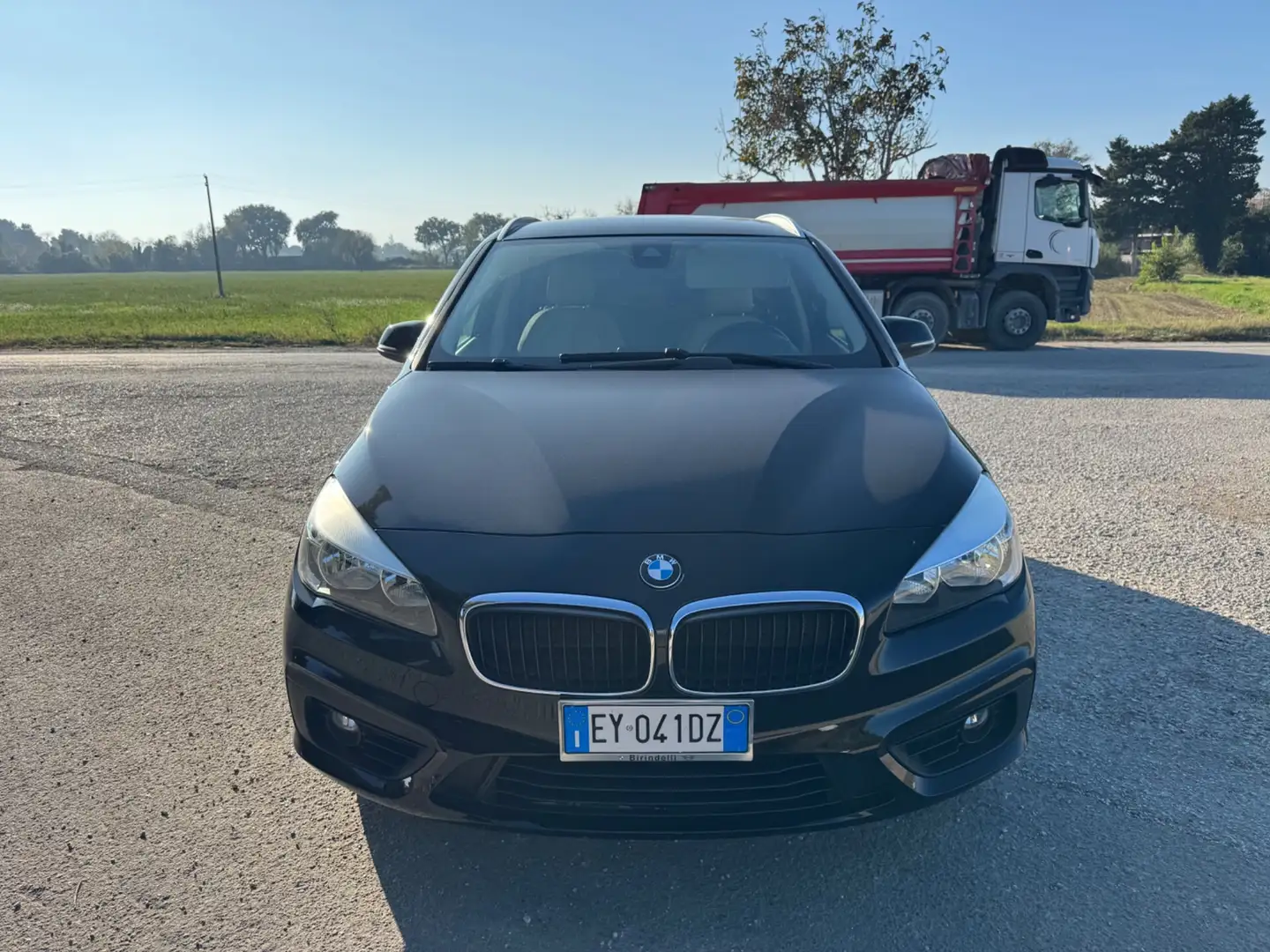 BMW 216 216d Active Tourer Luxury Nero - 2