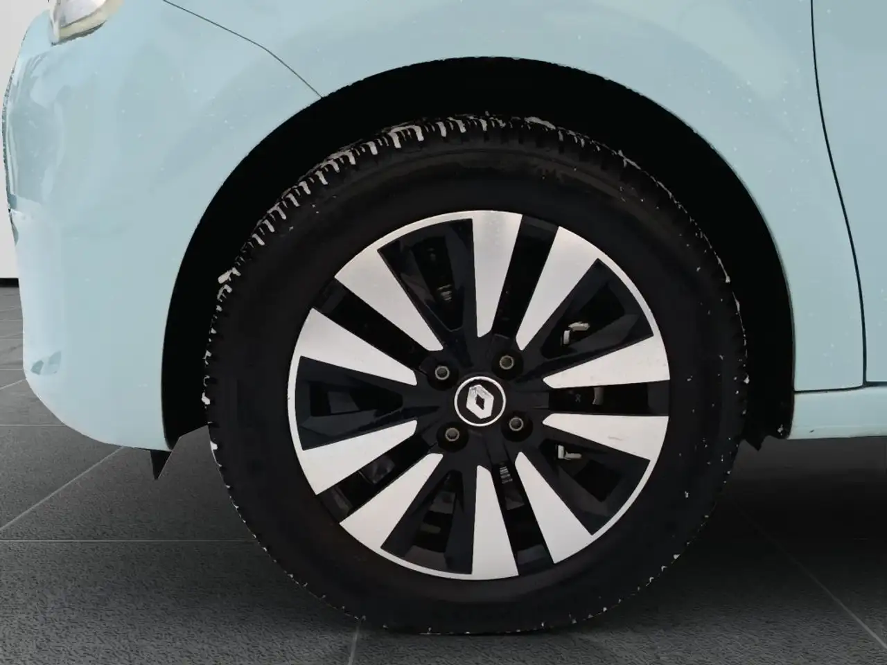 Renault Twingo Electric Techno Ganzjahresreifen NAVI 19