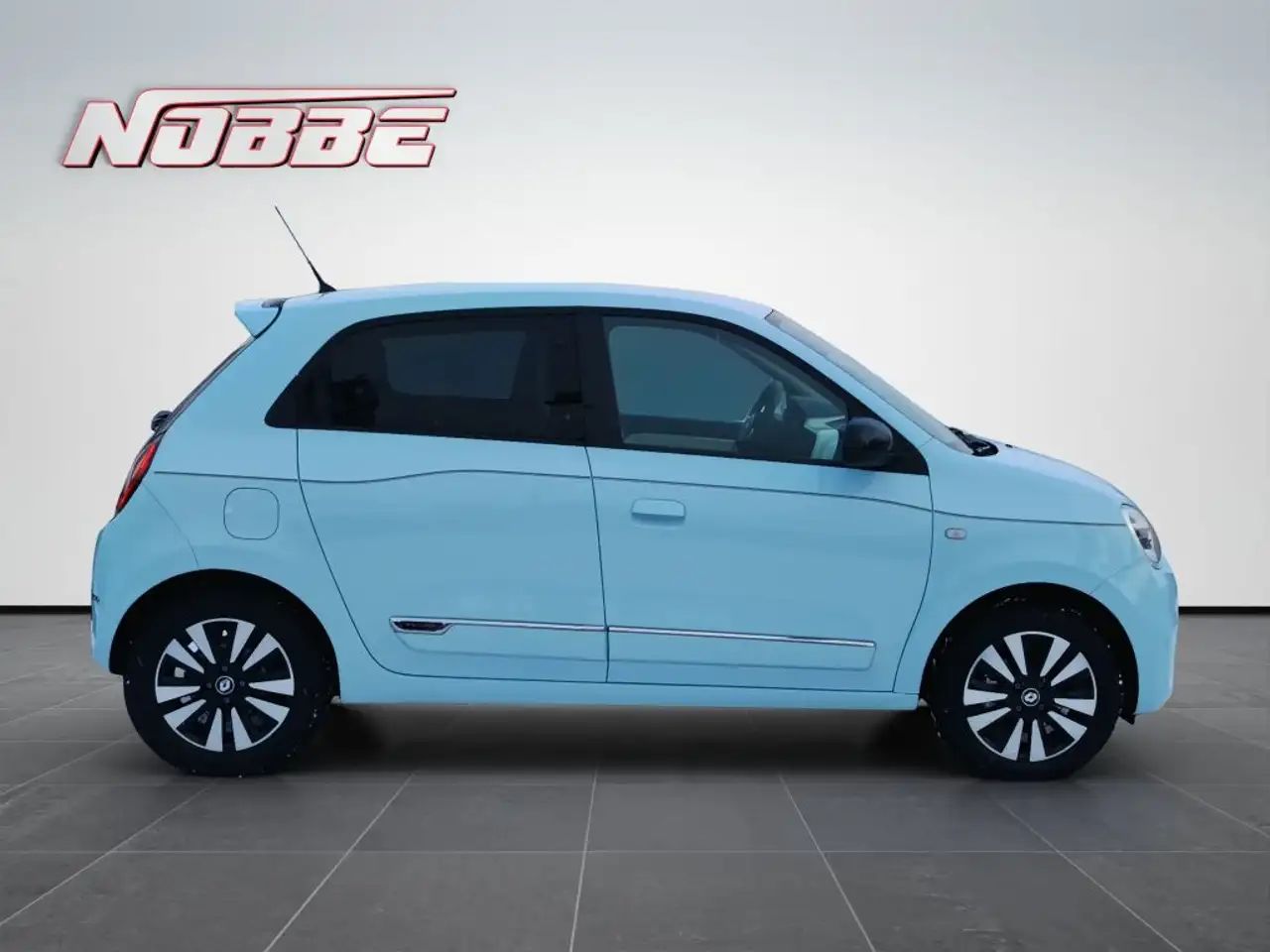 Renault Twingo Electric Techno Ganzjahresreifen NAVI 6