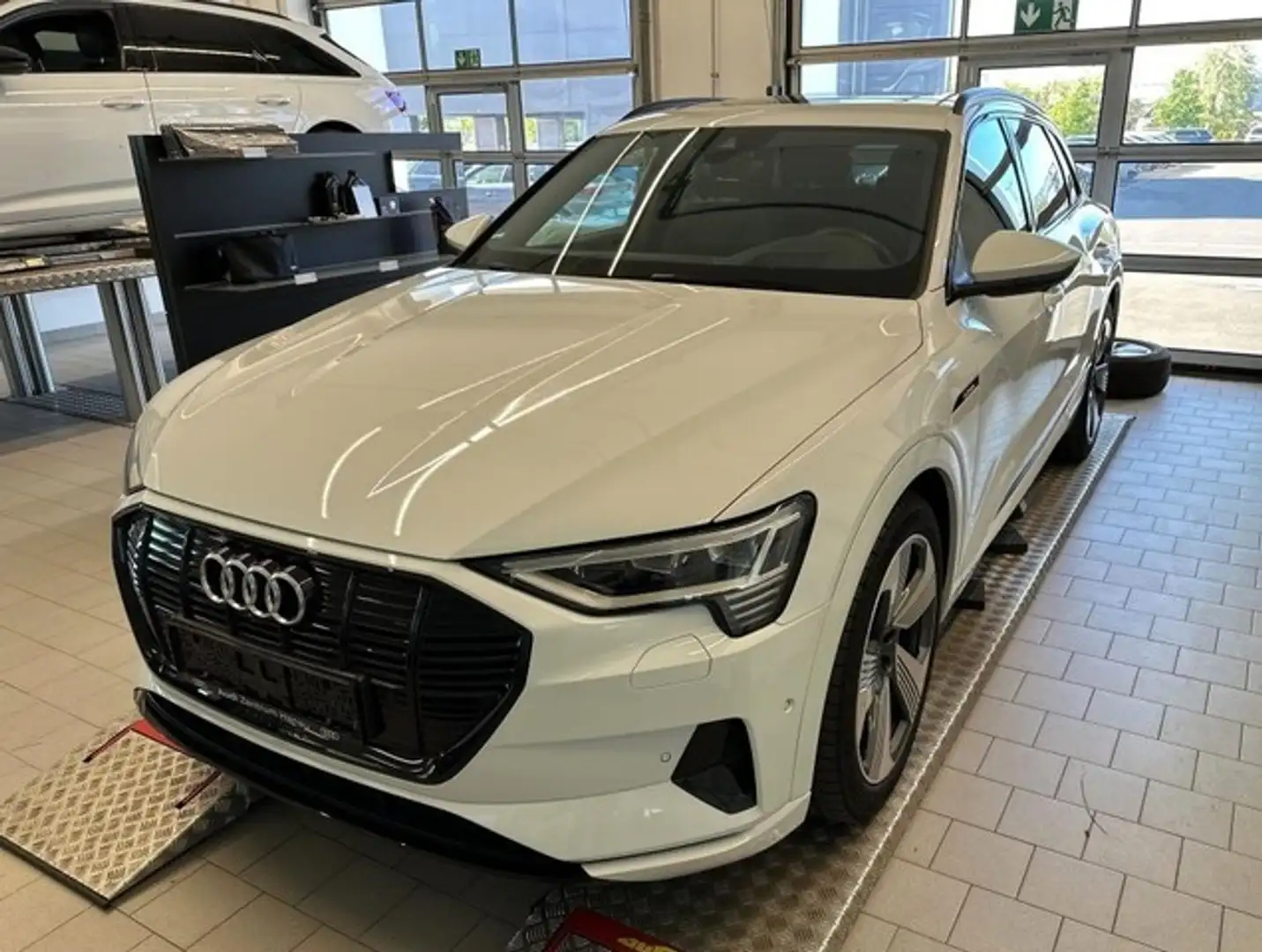 Audi e-tron 55 quattro advanced Blanco - 1