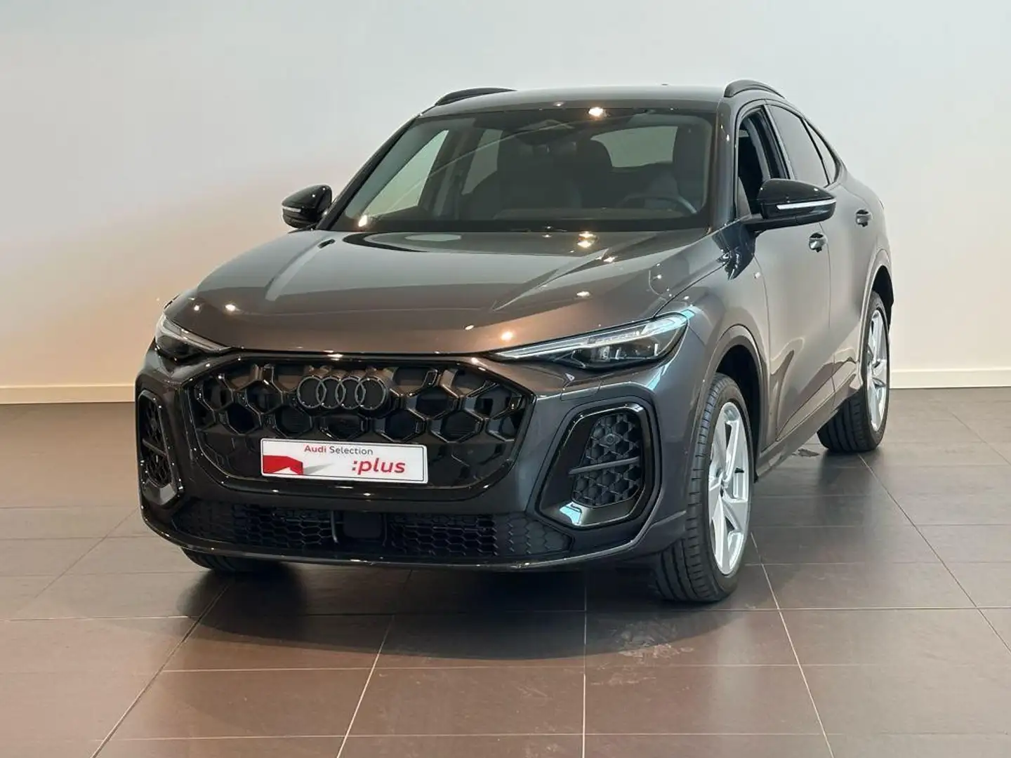 Audi Q5 Sportback 2.0TDI quattro Black line S tronic 150kW Grau - 1