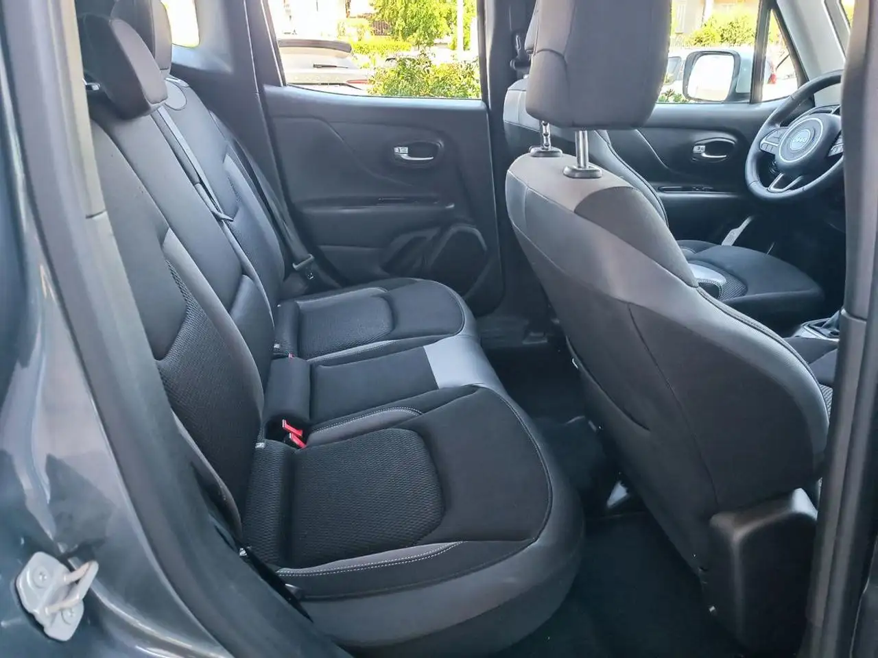 Jeep Renegade 1.6 Mjt 130 CV Limited, миниатюра 10