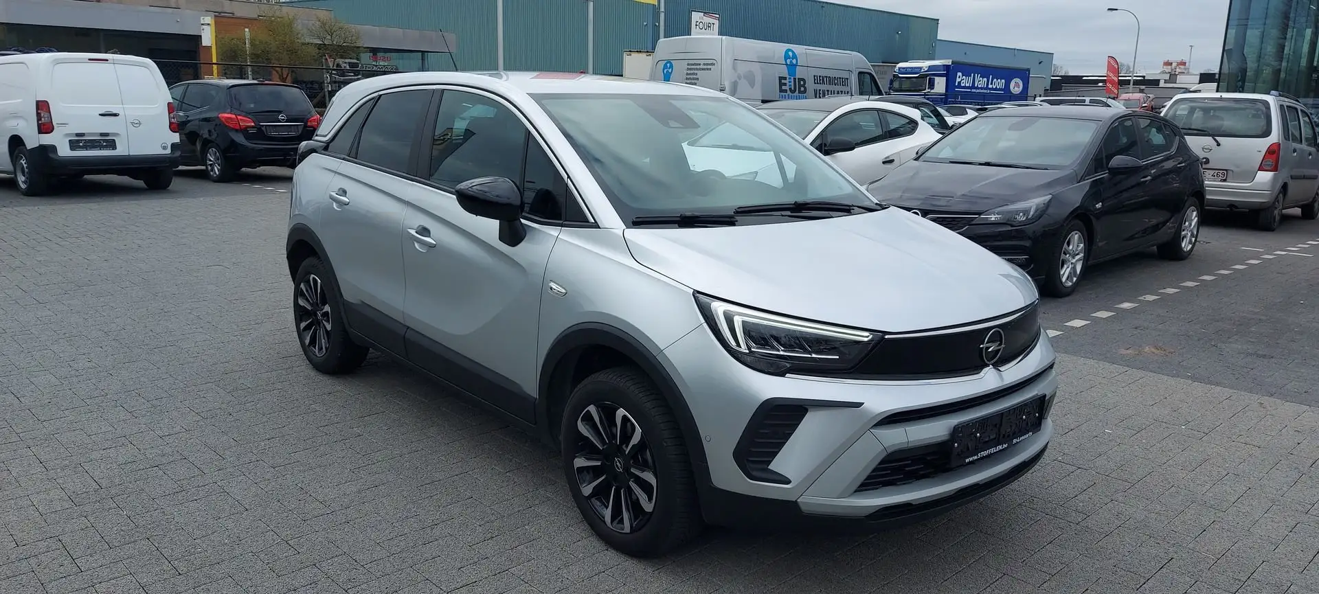 Opel Crossland 1.2T MT6 110PK Elegance GPS, Camera, Keyless Gris - 2