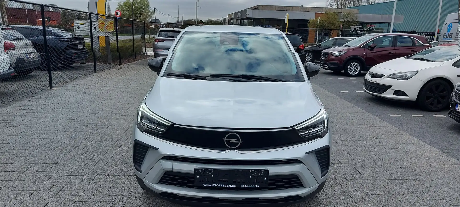 Opel Crossland 1.2T MT6 110PK Elegance GPS, Camera, Keyless Gris - 1
