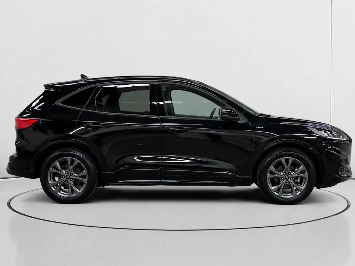 Ford Kuga 1.5 EcoBlue ST-Line FWD 120 Aut. Negro - 2