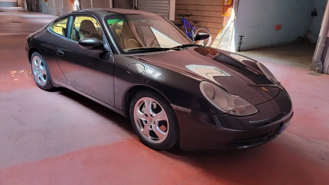 Porsche 996 carrera 4, foto 2
