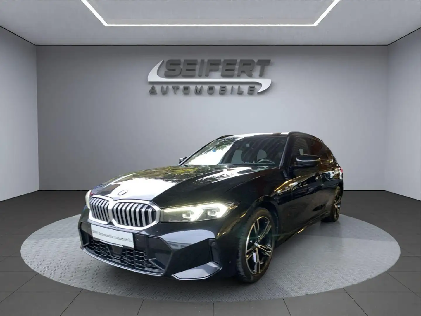 BMW 320 d Touring xDrive M Sport I AHK I PANO I SHZ I Navi Negro - 1