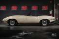 Jaguar E-Type E-Type Roadster 4.2 Series 1.5 Beige - thumbnail 2