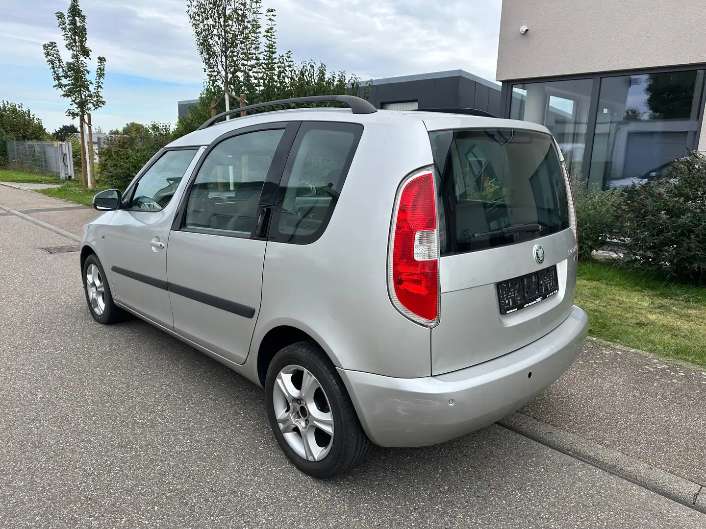 Skoda Roomster Roomster 1.4 TDI DPF Silber - 2