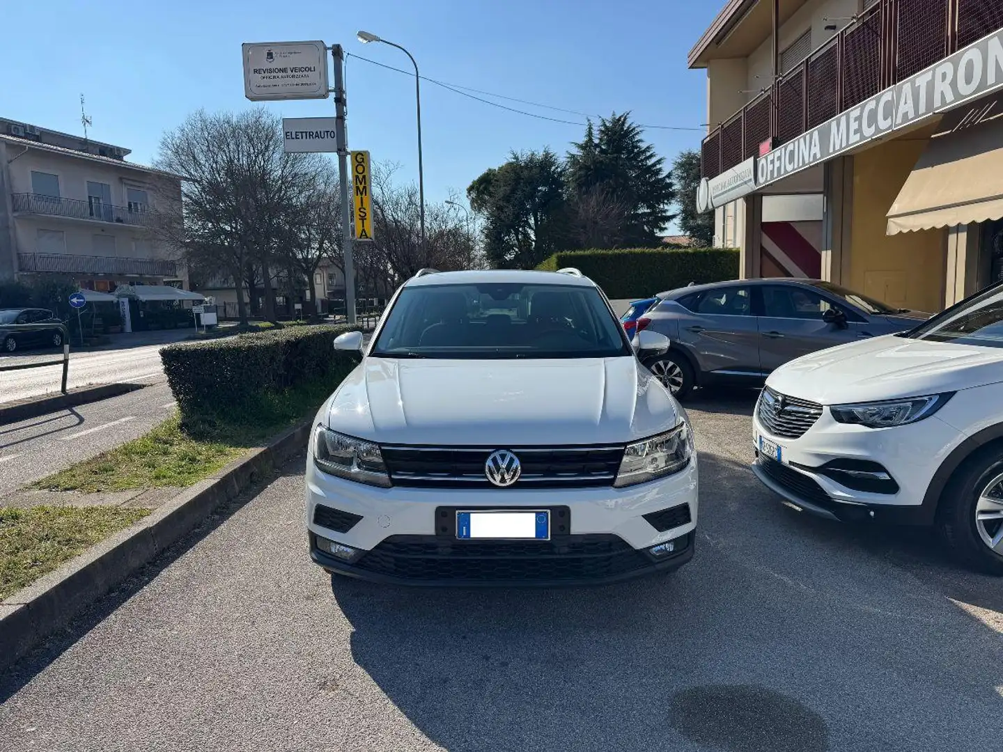 Volkswagen Tiguan 1.5 TSI 150CV DSG Adv. #1PROPRIETARIO #TAG.CERT. Weiß - 2
