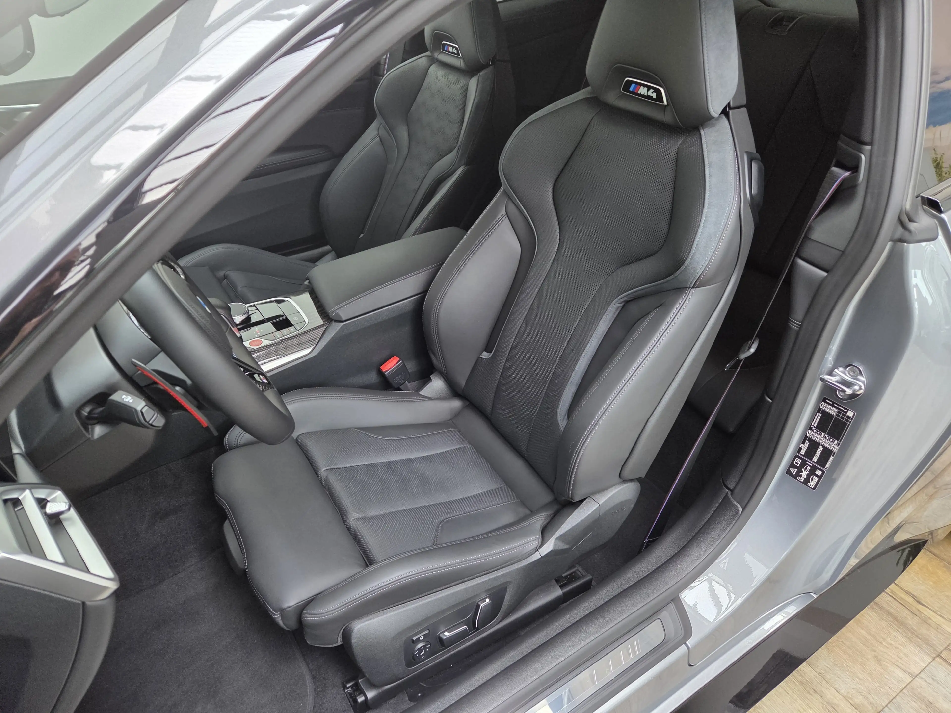BMW M4 xDrive Comp. Ultimate CarbonExt. Sitzlüft ACC — photo 17