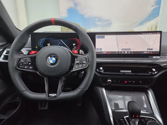 BMW M4 view 10