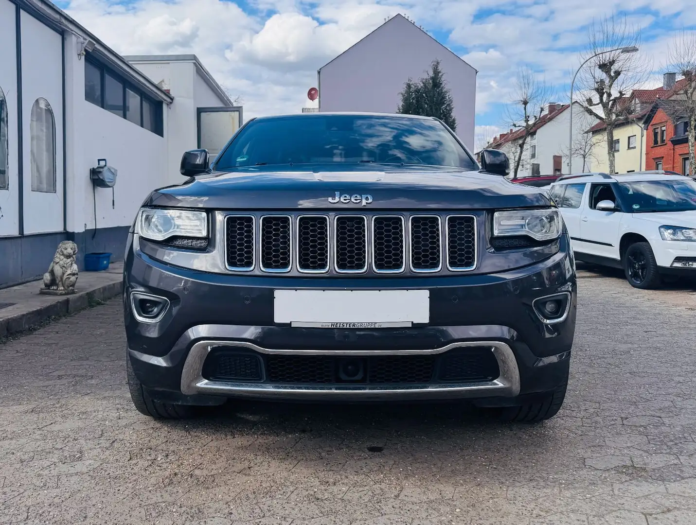 Jeep Grand Cherokee 3.0 CRD Overland AAC Navi Xenon Grau - 2