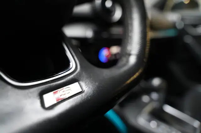 Audi Q2 view 15