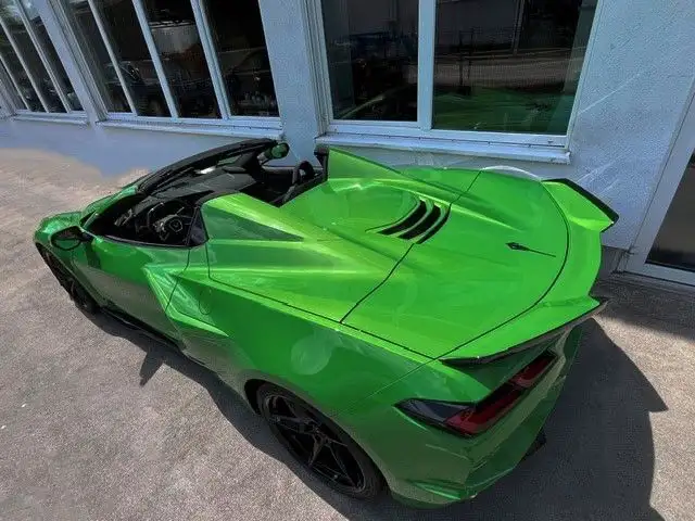 Corvette C8