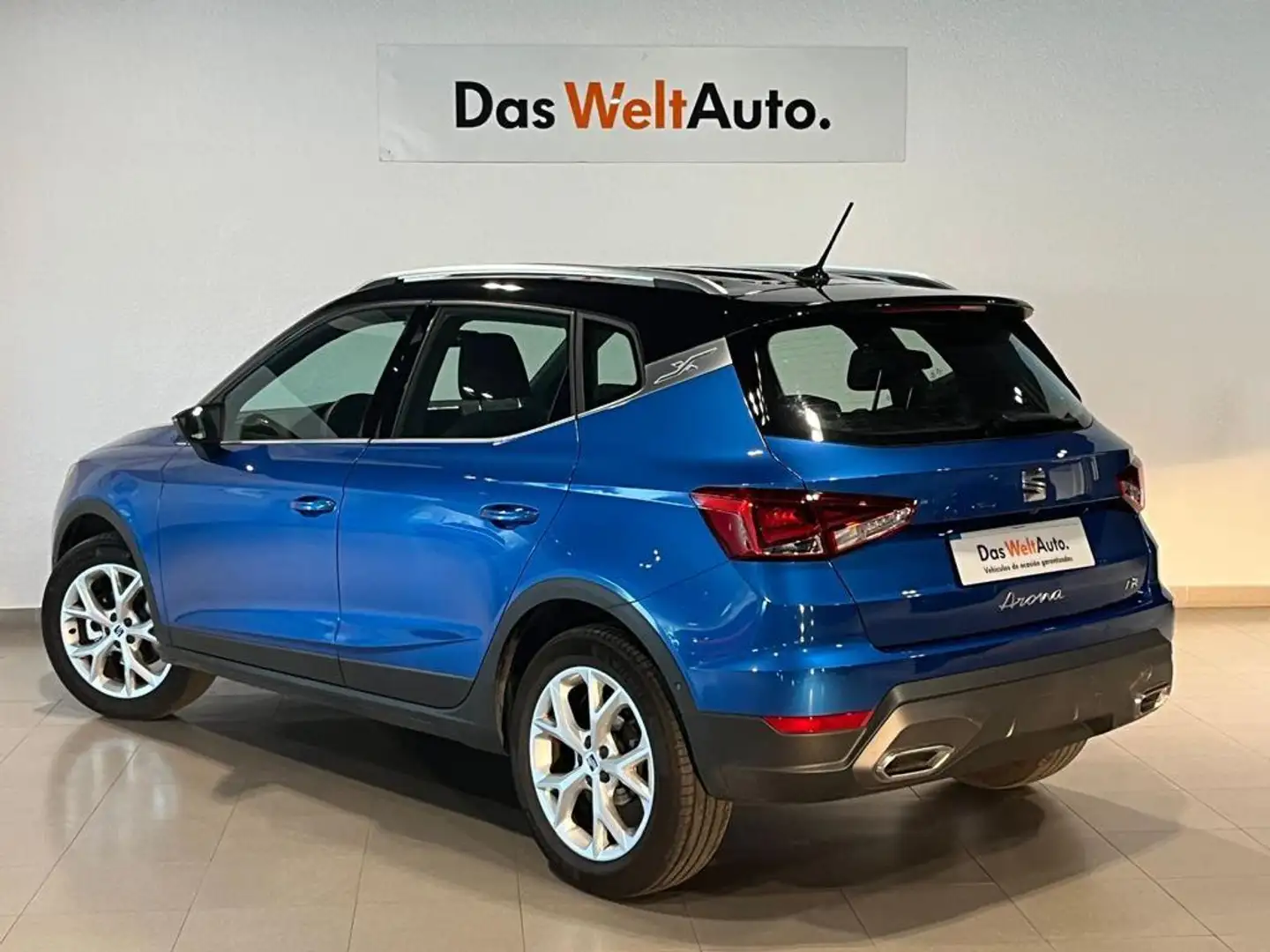 SEAT Arona 1.0 TSI S&S FR DSG7 XM 115 Azul - 2