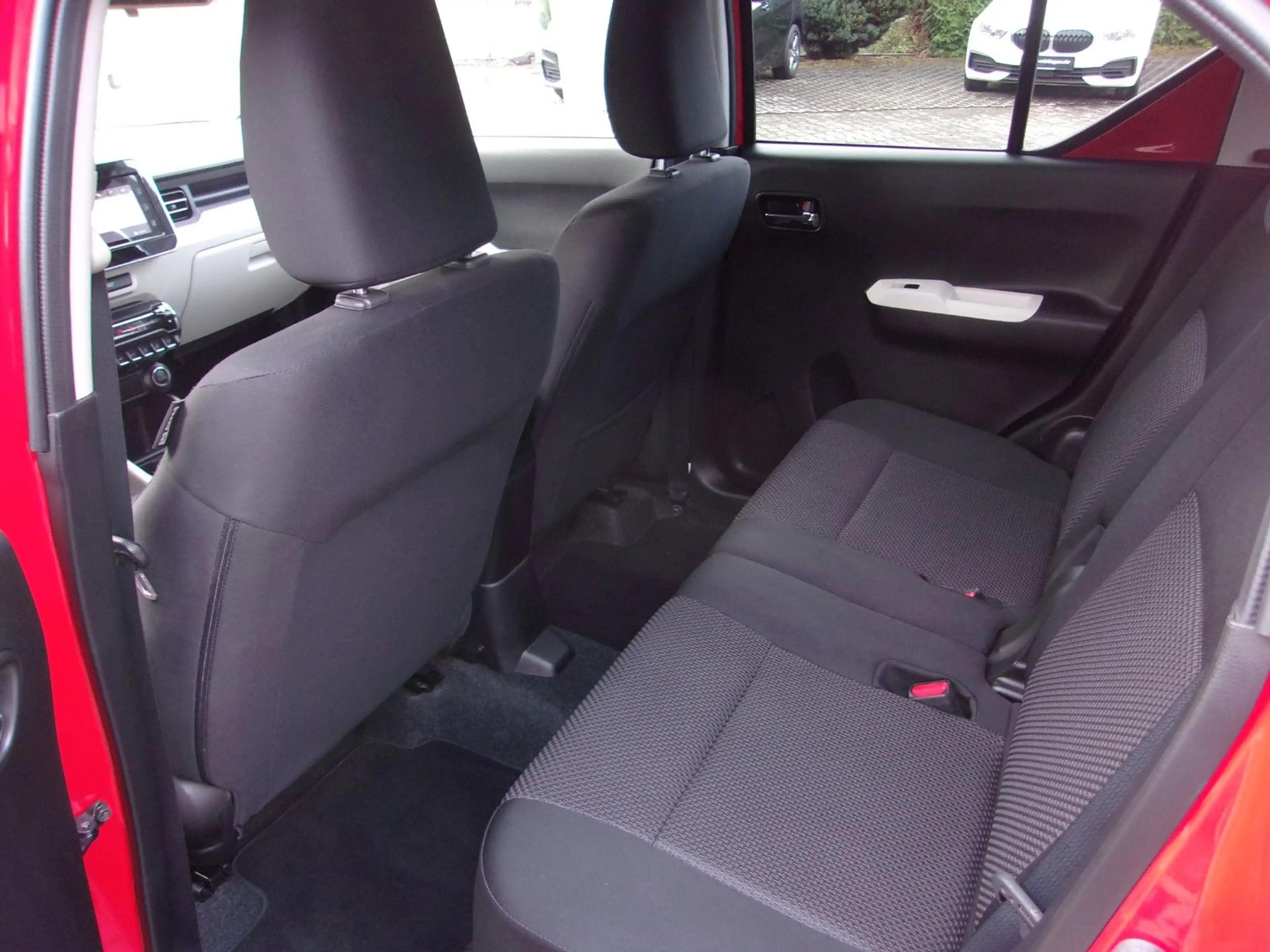 Suzuki Ignis 1.2 DUALJET Comfort+ — photo 8