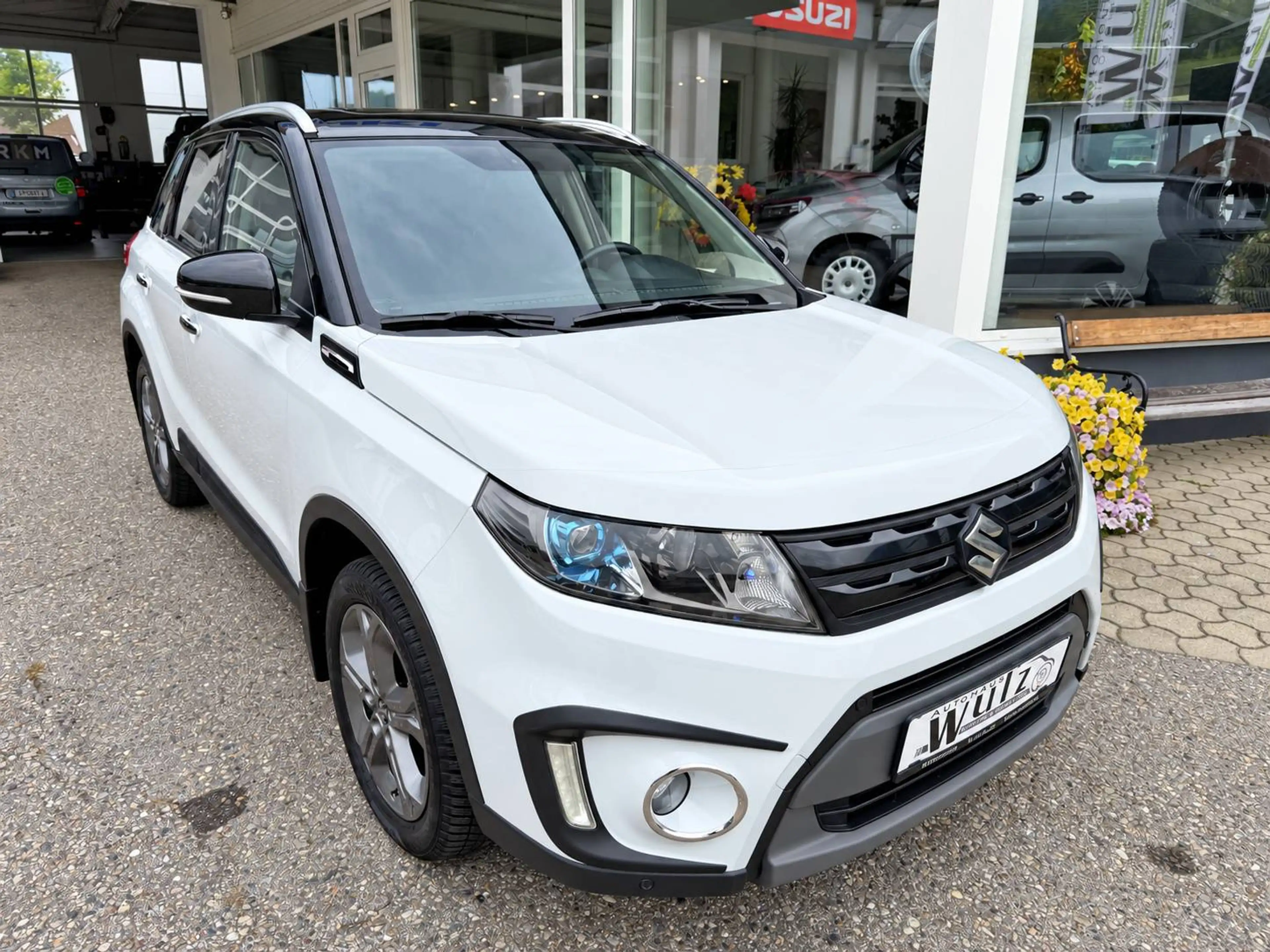 Suzuki Vitara 1,6 DDiS 4WD Flash inkl. Winterräder