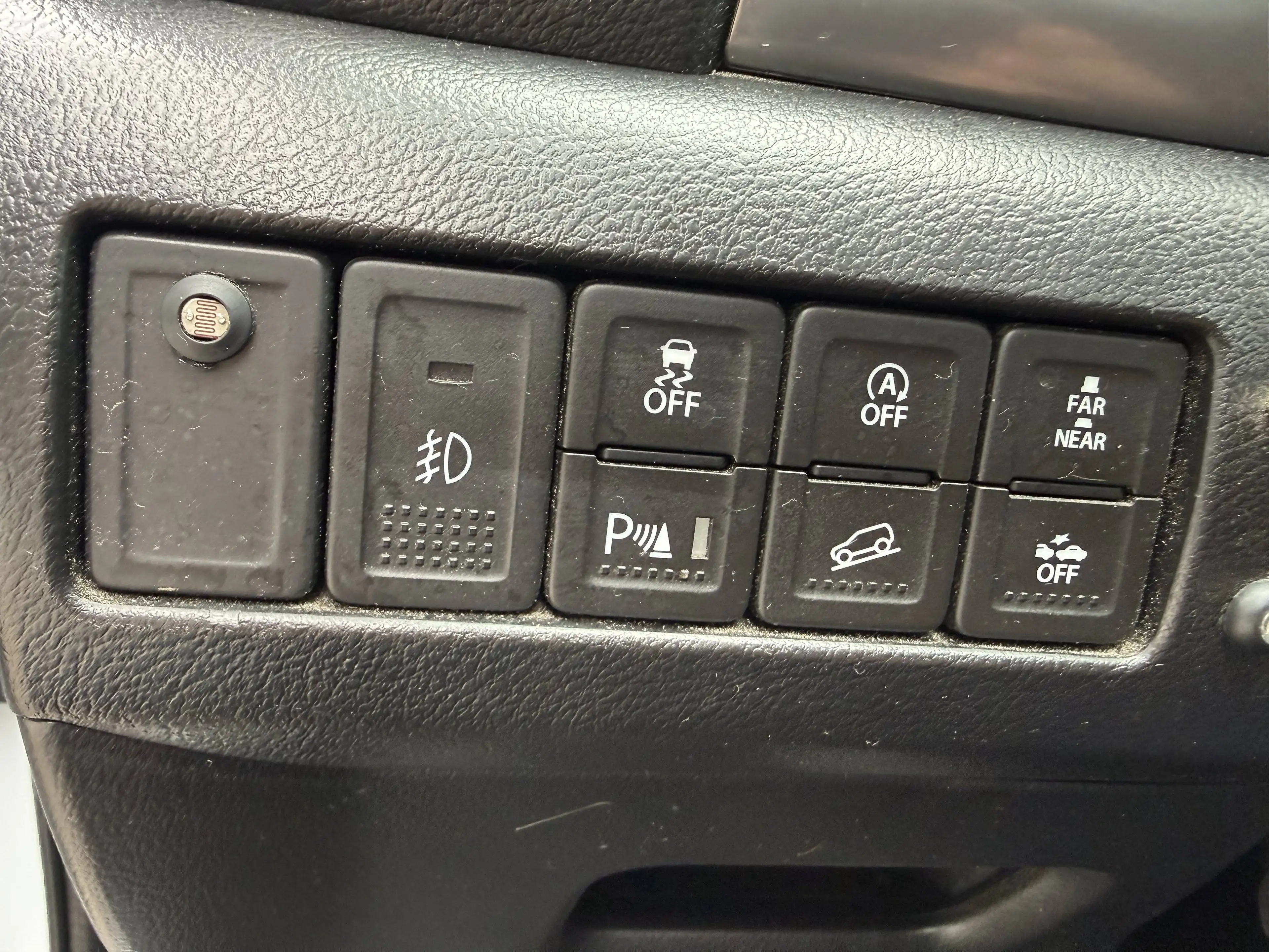 Suzuki Vitara 1,6 DDiS 4WD Flash inkl. Winterräder — photo 12