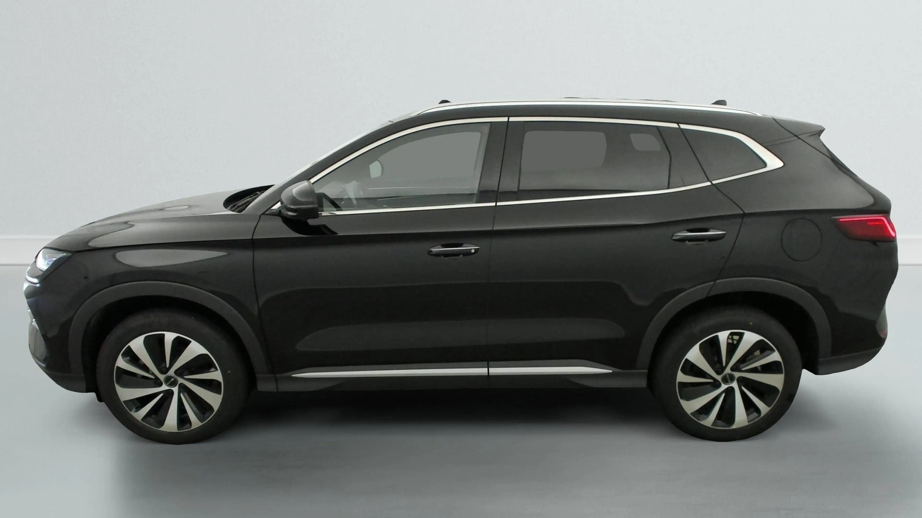 BYD Seal U 1.5 DM-i PHEV 218 Comfort | SUR COMMANDE | 0 KM | Avantage client 6 510 € sur prix catalogue — photo 4