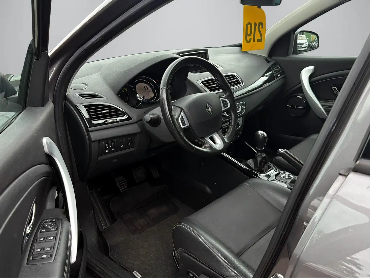 Renault Megane BOSE Edition 1.2 16V TCE Gri - 2