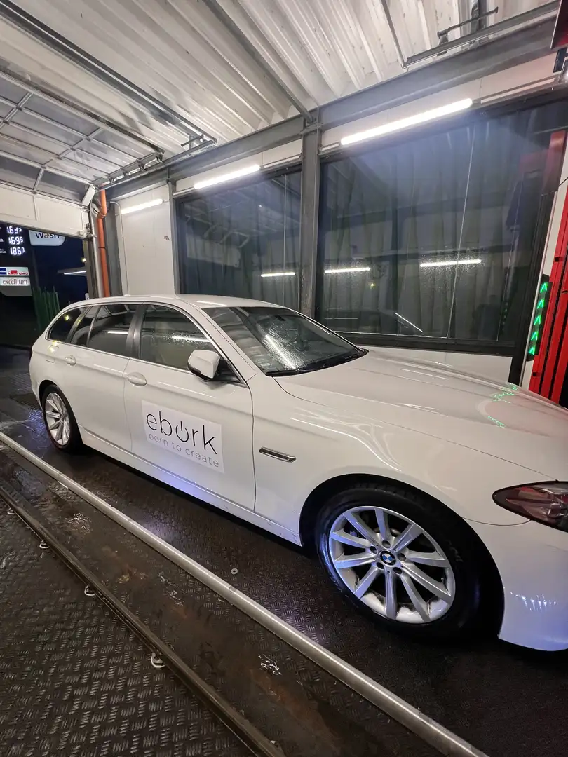 BMW 525 525d Touring Aut. - 1